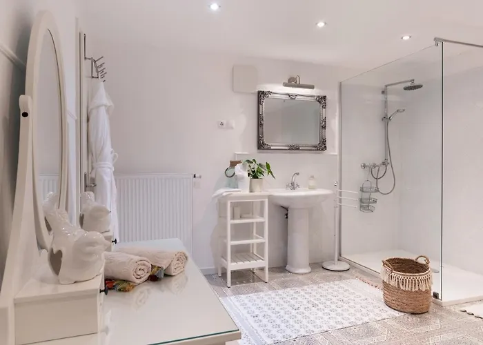 Historical In The Heart Of 公寓 *